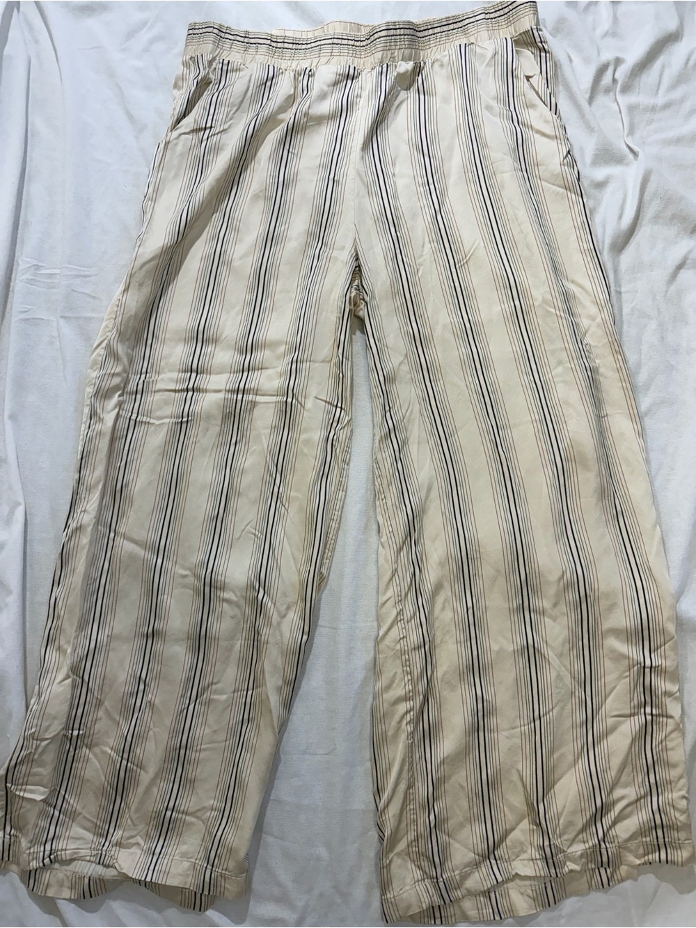 XL Wide Leg Pants w pockets